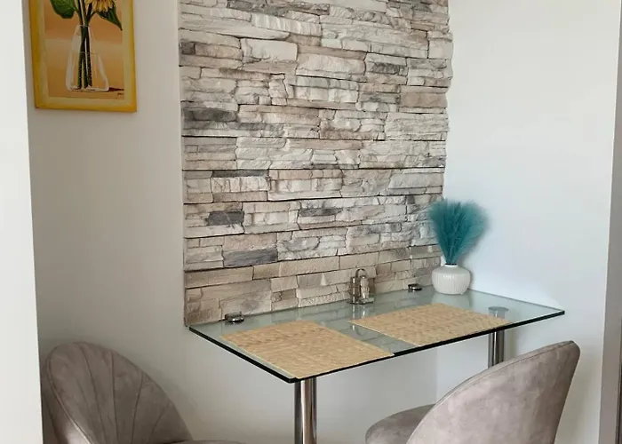 Chic & Cozy Beige Apartament Bratislava