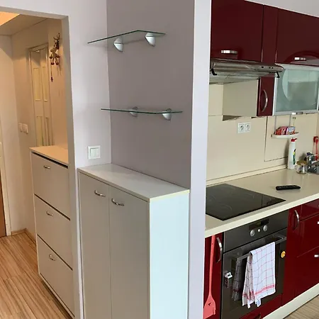 Chic & Cozy Beige Appartement Bratislava